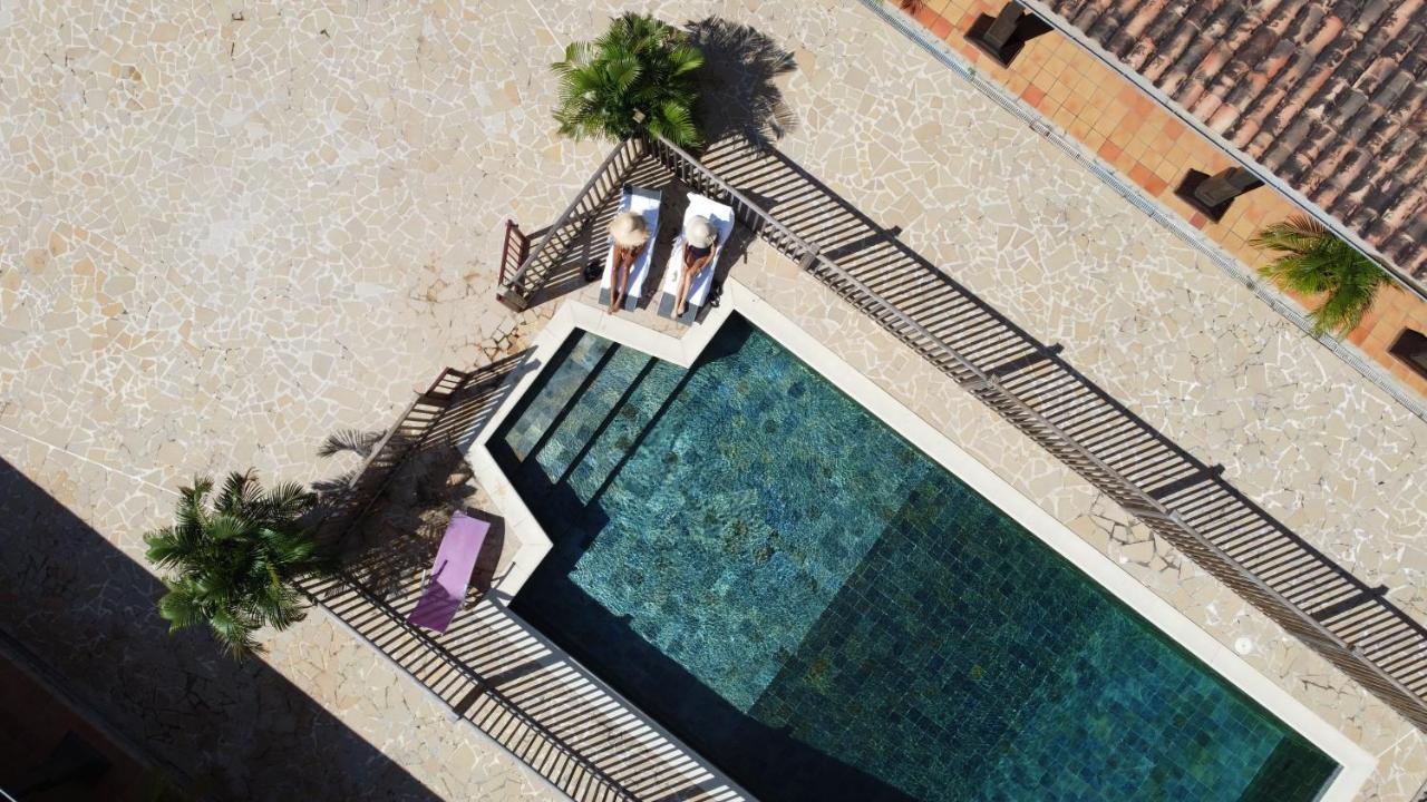 Domaine Du Chateau 레트루아질레 외부 사진
